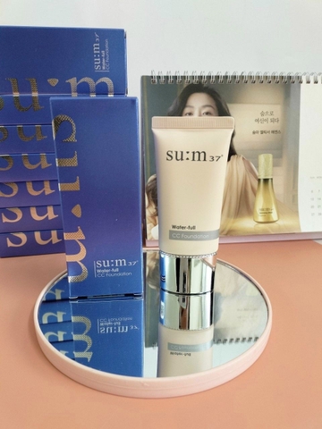 Kem Nền Chống Lem Trôi Vượt Trội SUM37 Water-full CC Foundation