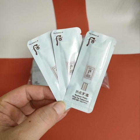 [Set 30 gói] Gói kem chống nắng dưỡng trắng nâng tone da WHOO RADIANT WHITE TONE UP SUNSCREEN SPF50+/ PA++++