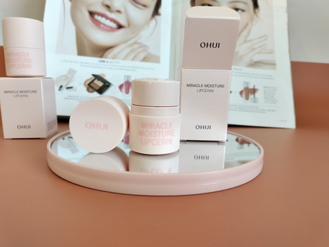 Dưỡng môi Ohui Miracle Moisture Lipcerin