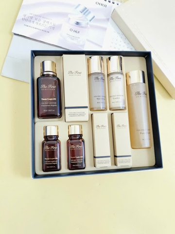 Set Vitamin Ohui The First - Siêu tinh chất kích hoạt trẻ hóa da