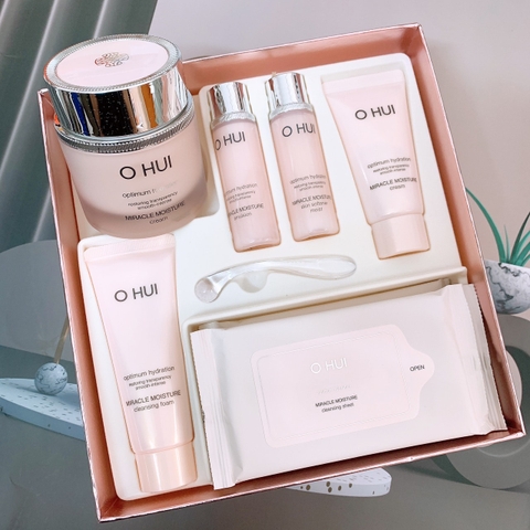 Kem dưỡng cấp ẩm dưỡng sáng da Ohui Moisture Cream