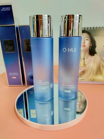 OHUI CLINIC SCIENCE REFINING MEDI-TONER- NƯỚC HOA HỒNG CHO DA MỤN CỦA DÒNG OHUI