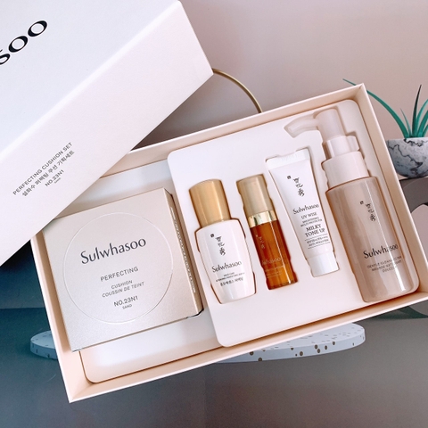 Phấn nước che phủ hoàn hảo cho lớp nền căng bóng tự nhiên Sulwhasoo Perfecting Cushion