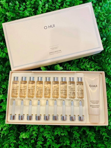 HUYẾT THANH SIÊU DƯỠNG ẨM, CẤP NƯỚC CHO DA OHUI MIRACLE MOISTURE AMPOULE 777