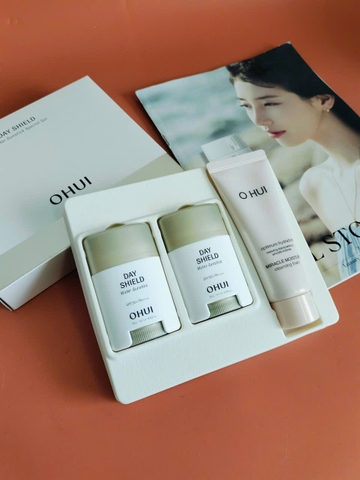 Kem chống nắng dạng thỏi Ohui Day Shield Aqua Sun Stick to go SPF50+/PA++++