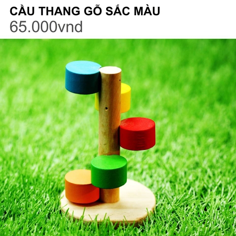 CẦU THANG GỖ SẮC MÀU