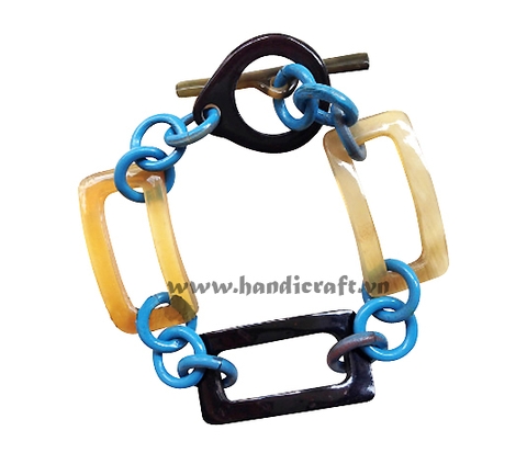 Horn & lacquer bangle bracelet