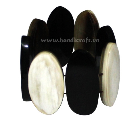 Dark & light horn bangle bracelet