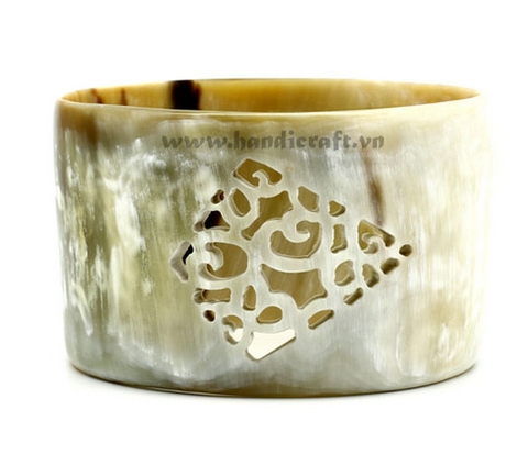 Natural carved horn bangle bracelet