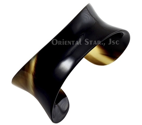 Natural horn cuff bracelet