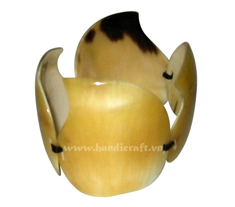 Peaches horn bangle bracelet