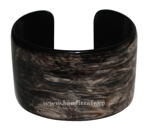 Back horn cuff bracelet