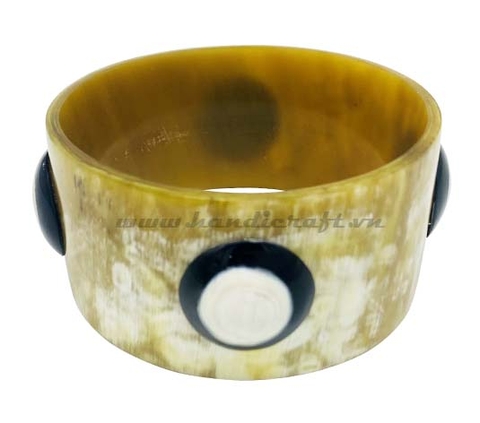 Horn with seashell inlay bangle bracelet