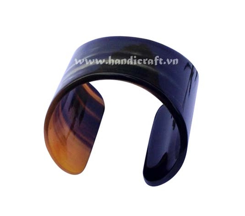 Horn cuff bracelet