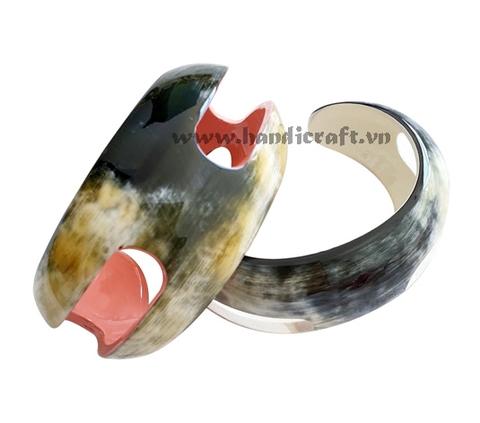 Horn & lacquer Bracelet