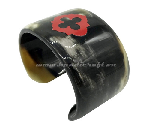 Horn & Lacquer Bracelet