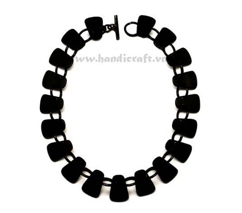Black horn necklace