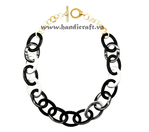 Black oval horn necklace