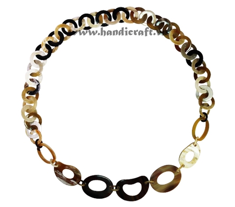 Natural horn circles necklace