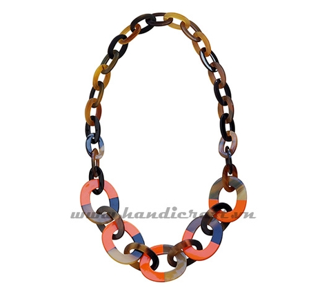 Oval horn with lacquer