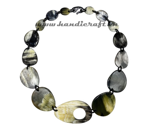 Natural horn necklace