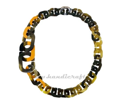 Horn & lacquer necklace