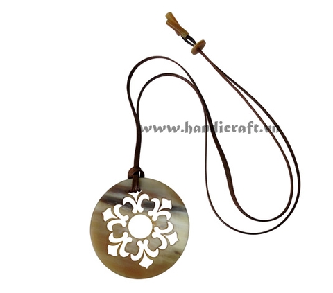 Natural horn pendant