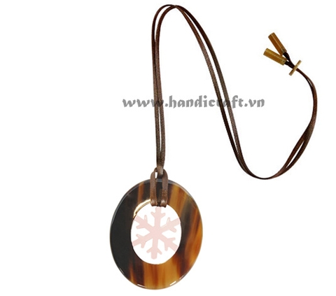 Horn & lacquer pendant