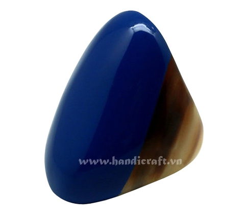 Horn & lacquer ring