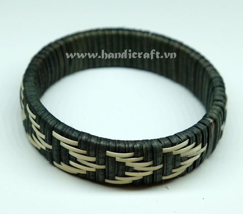 Natural rattan bracelet