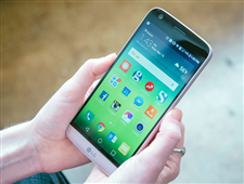 Wall Street Journal bầu chọn Huawei Mate 9 là smartphone tốt nhất CES 2017