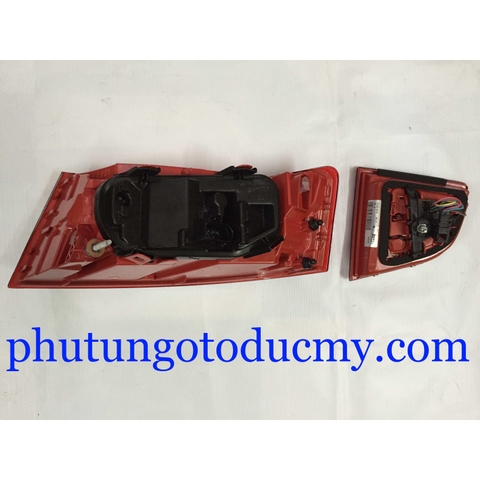 Đèn hậu Audi A6 - 4F5945095J