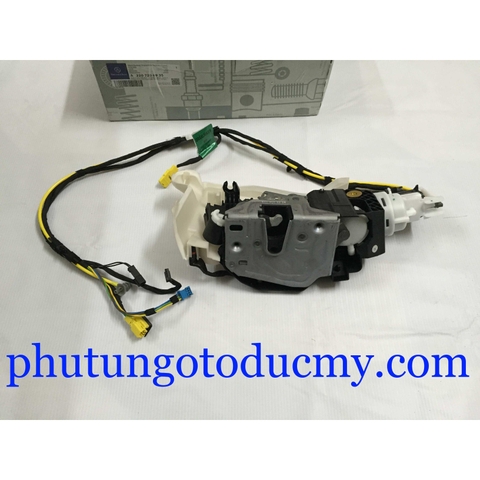 Ổ khóa cửa sau Mercedes S320, S350, S500 W220 - A2207206935