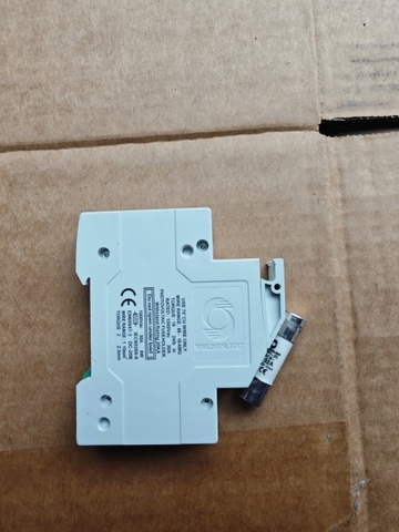 BỘ CẦU CHÌ SUNIGHT DC 15A . 25A. 32A 1000VDC ( DC FUSE )