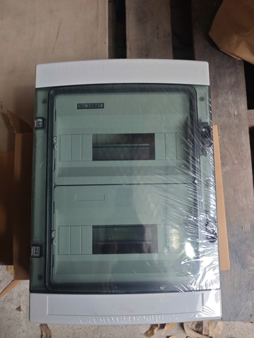 Hộp kết nối PV  8way-12way-18way-24way năng lượng mặt trời CE WSDB-PV1/1 IP65  cho hệ thống năng lượng mặt trời.