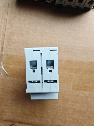 APTOMAT DC 2P 800VDC –SUNLIGHT .CB-DC 16A.20A.25A.32A.40A.63A