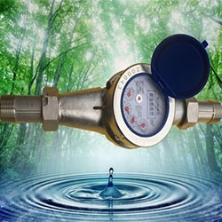 Đồng hồ nước Komax thân inox DN25 nối ren