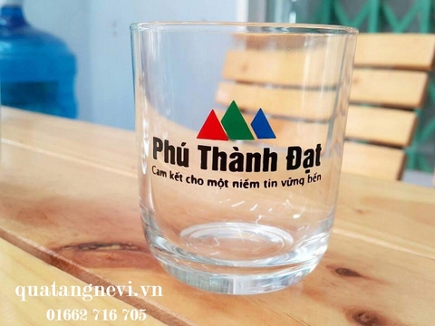 Ly thủy tinh 2