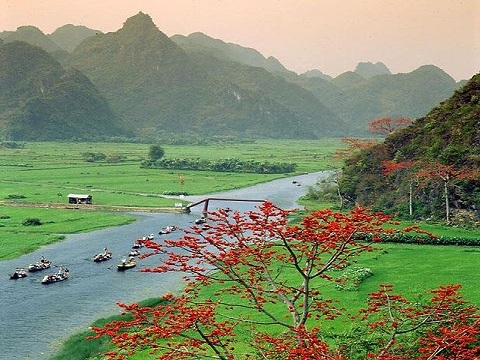 Tour Du Lịch Hải Phòng - Chùa Hương -  Đền Đức Thánh Cả - Mẫu Đầm Đa