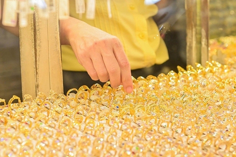 Giá vàng thế giới tăng cao, lộ diện điều khác biệt rõ rệt so với trước