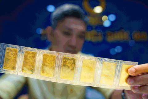 Giá vàng nhẫn hôm nay tăng vọt gần 1 triệu, sát mốc 85 triệu đồng