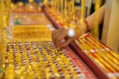 Giá vàng hôm nay 14/3/2025 đồng loạt lên đỉnh mới, tiến gần 100 triệu đồng/lượng
