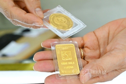Giá mua vàng nhẫn cao hơn vàng miếng SJC cả triệu đồng mỗi lượng
