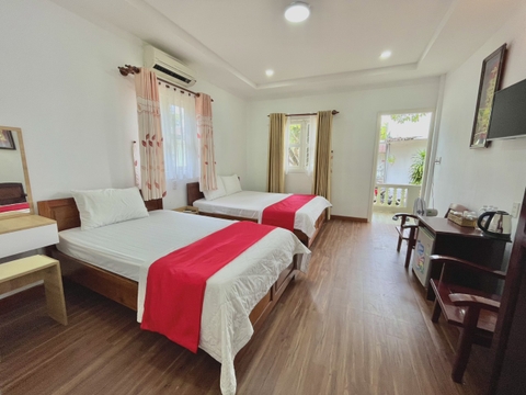 Phòng 2 Giường 3 Người ( Caroline Resort )