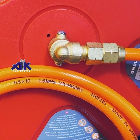 Cuộn dây hơi tự rút Sankyo SHS-210Z