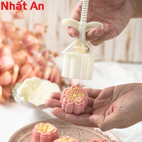 Khuôn Trung Thu 6 mặt hoa anh đào 50gr