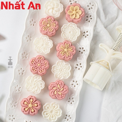 Khuôn Trung Thu 6 mặt hoa anh đào 50gr