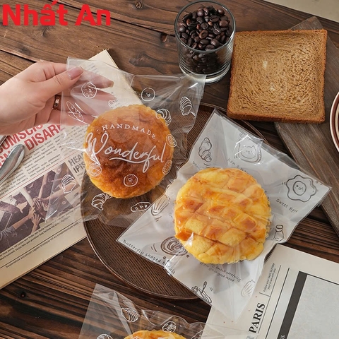 Túi dán bánh mì ngọt Sweet & Delicous 15*18*3cm