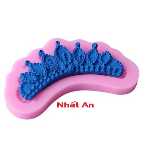 Khuôn silicone 4D vương miện