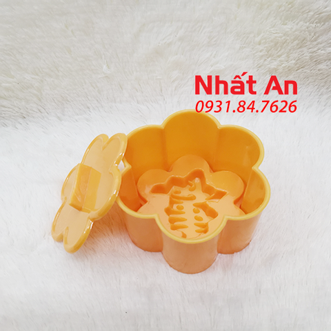 Khuôn nhấn xôi hình hoa mai 12cm Vĩnh Trường (Hồng/ Phước/ Thọ/ Hỷ)